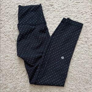 Lululemon Wunder Train Leggings (Word-mark/Graphic)